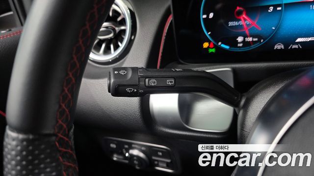 Mercedes-Benz GLB-Class AMG GLB35 4MATIC