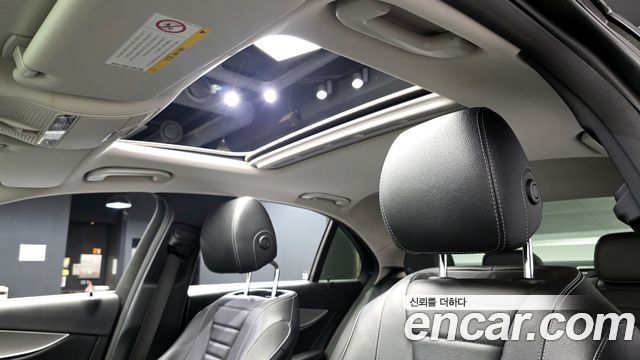 Mercedes-Benz E-Class E200 Avantgarde
