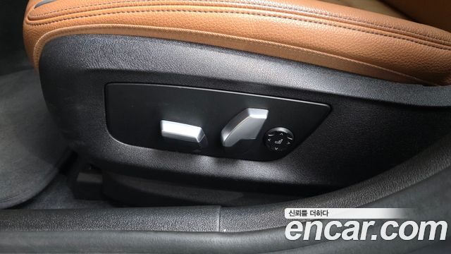 BMW 5-Series 520i Luxury