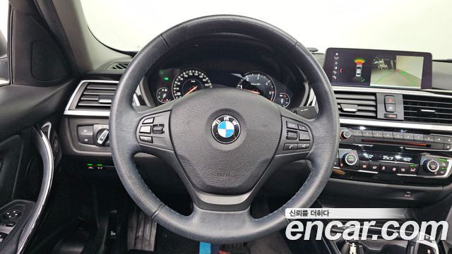 BMW 3-Series 320d