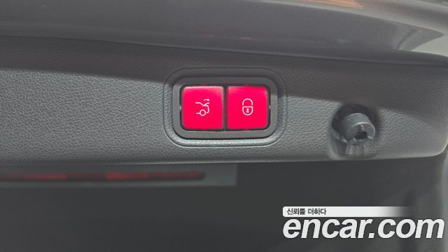 Mercedes-Benz E-Class E220d Avantgarde