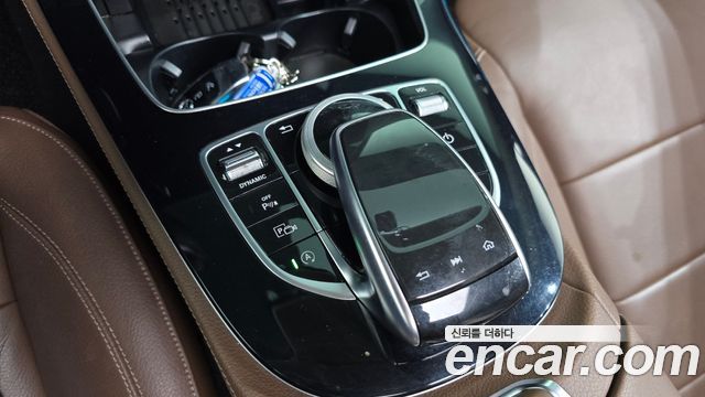 Mercedes-Benz E-Class E220d Avantgarde