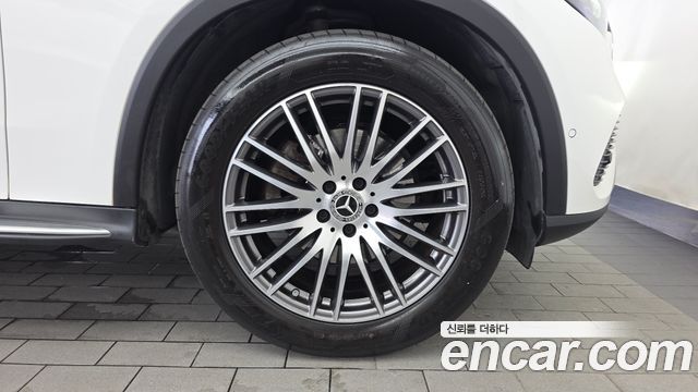 Mercedes-Benz GLC-Class GLC220 d 4MATIC