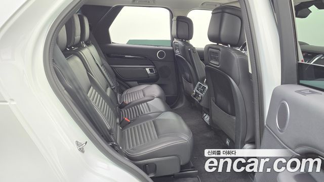 Land Rover Discovery D250 SE