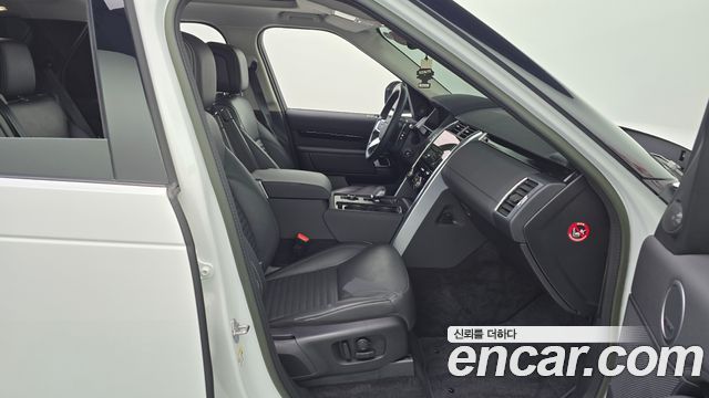 Land Rover Discovery D250 SE