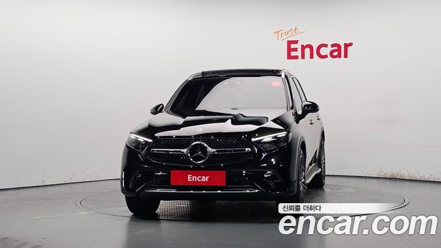 Mercedes-Benz GLC-Class GLC300 4MATIC AMG Line