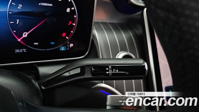 Mercedes-Benz GLC-Class GLC300 4MATIC AMG Line