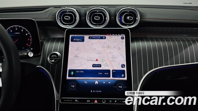 Mercedes-Benz GLC-Class GLC300 4MATIC AMG Line