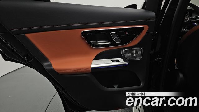 Mercedes-Benz GLC-Class GLC300 4MATIC AMG Line