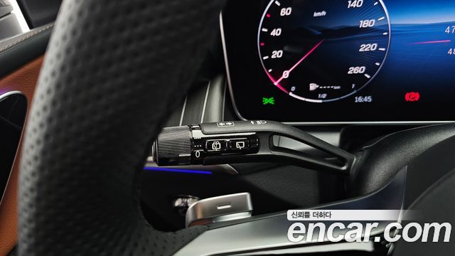 Mercedes-Benz GLC-Class GLC300 4MATIC AMG Line