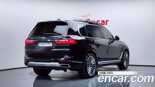 BMW X7 xDrive 40i Design Pure Excellence 7-Seater