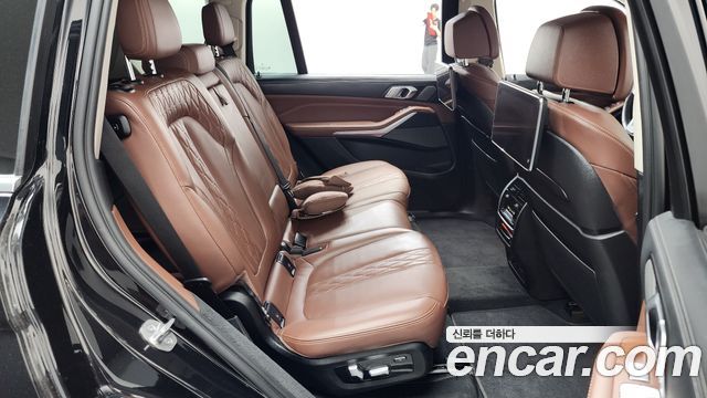 BMW X7 xDrive 40i Design Pure Excellence 7-Seater