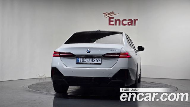 BMW 5-Series 523d M Sport