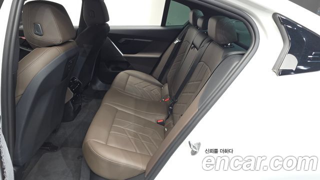 BMW 5-Series 523d M Sport