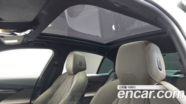 BMW 5-Series 523d M Sport