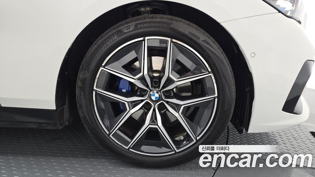 BMW 5-Series 523d M Sport