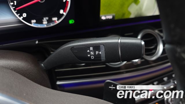 Mercedes-Benz E-Class E450 4MATIC Exclusive