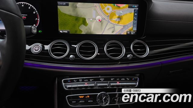 Mercedes-Benz E-Class E450 4MATIC Exclusive