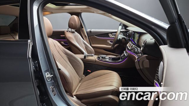 Mercedes-Benz E-Class E450 4MATIC Exclusive