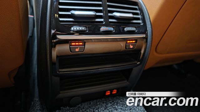 BMW 5-Series 520i Luxury