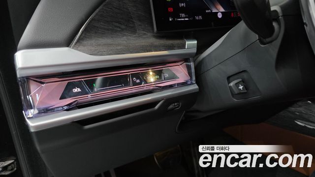 BMW 7-Series 740i xDrive M Sport