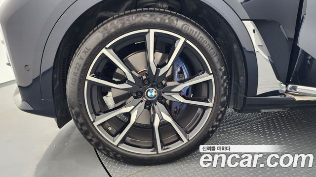 BMW X7 xDrive 40i M Sport 6STR
