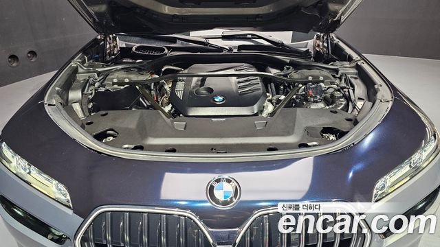 BMW 7-Series 740d xDrive Design Pure Excellence