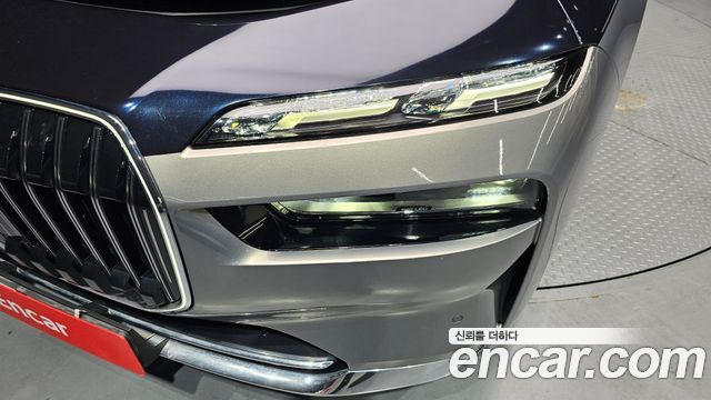 BMW 7-Series 740d xDrive Design Pure Excellence