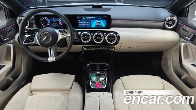 Mercedes-Benz A-Class A220 Hatchback