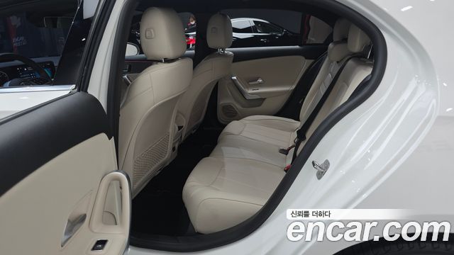 Mercedes-Benz A-Class A220 Hatchback