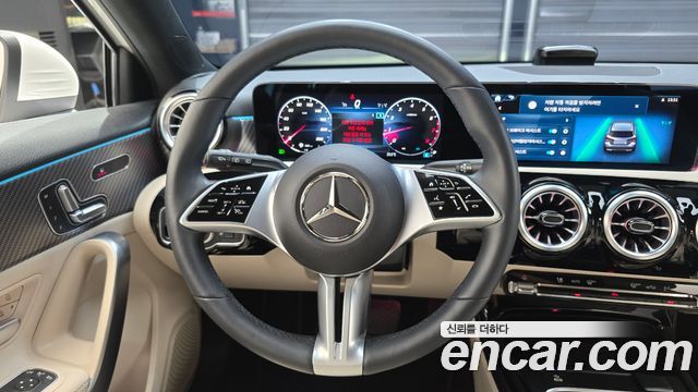 Mercedes-Benz A-Class A220 Hatchback