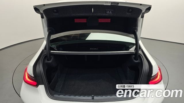 BMW 3-Series 320i M Sport