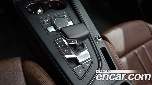 Audi A4 40 TFSI Premium