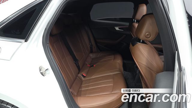 Audi A4 40 TFSI Premium