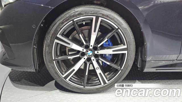 BMW 5-Series 530i xDrive M Sport