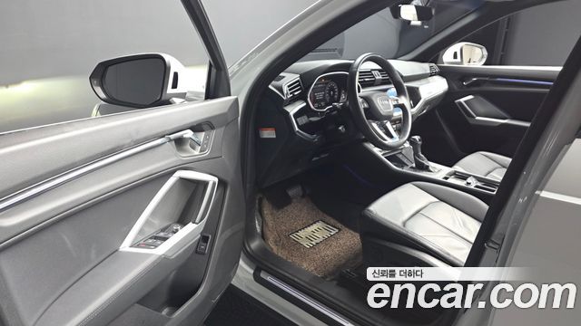 Audi Q3 35 TDI Premium