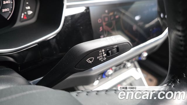 Audi Q3 35 TDI Premium
