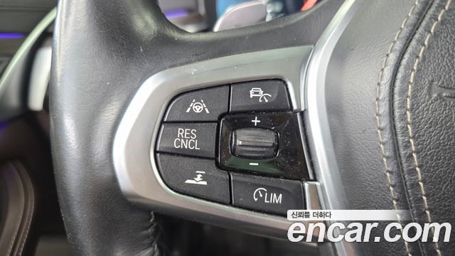 BMW 5-Series 530i M Sport Package Plus