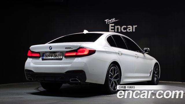 BMW 5-Series 530e M Sport