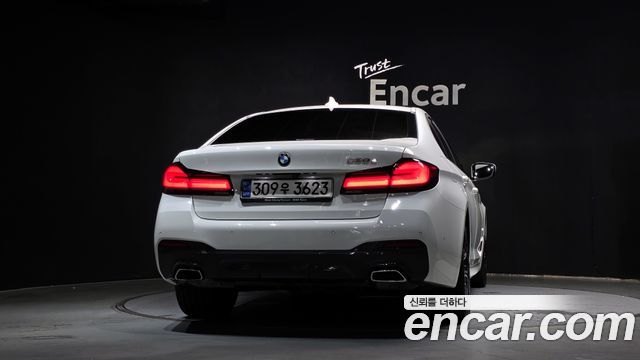 BMW 5-Series 530e M Sport
