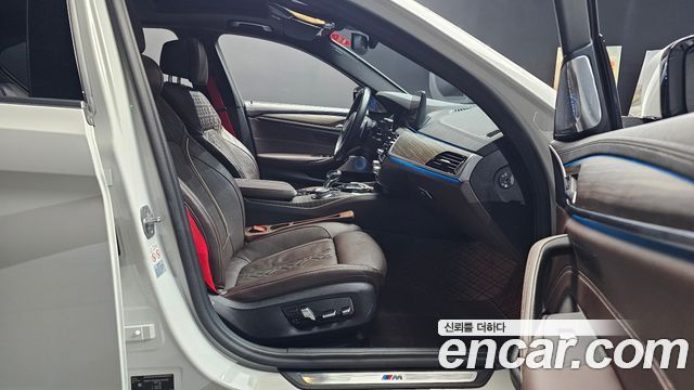 BMW 5-Series 530e M Sport