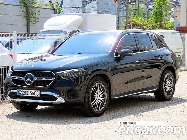 Mercedes-Benz GLC-Class GLC 300 4MATIC Avantgarde