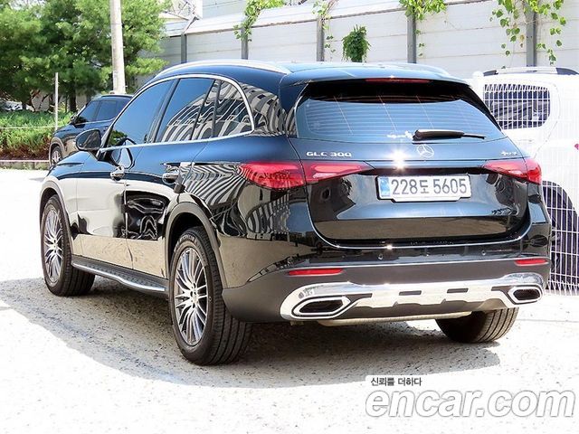 Mercedes-Benz GLC-Class GLC 300 4MATIC Avantgarde