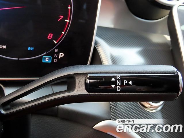 Mercedes-Benz GLC-Class GLC 300 4MATIC Avantgarde