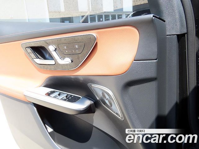Mercedes-Benz GLC-Class GLC 300 4MATIC Avantgarde