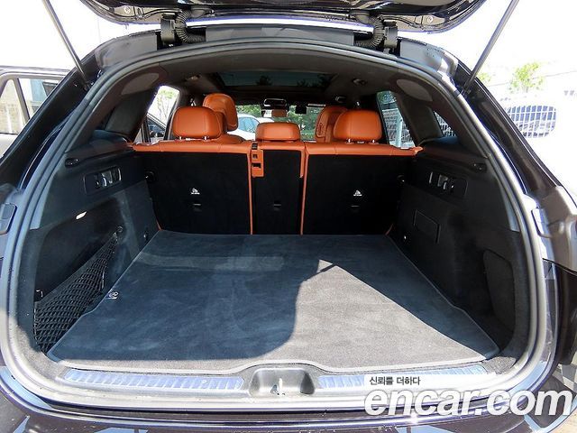 Mercedes-Benz GLC-Class GLC 300 4MATIC Avantgarde