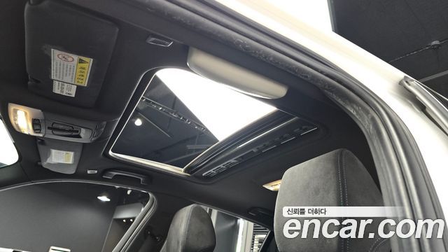 BMW 1-Series 118d M Sport Shadow 5 Door