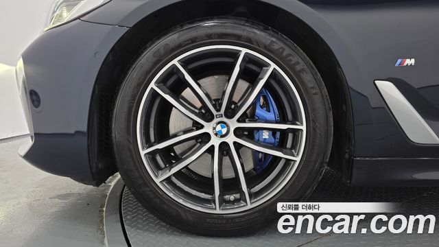 BMW 5-Series 520i M Sport