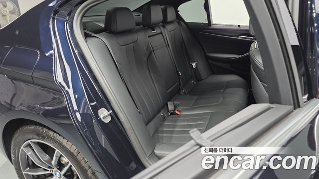 BMW 5-Series 520i M Sport
