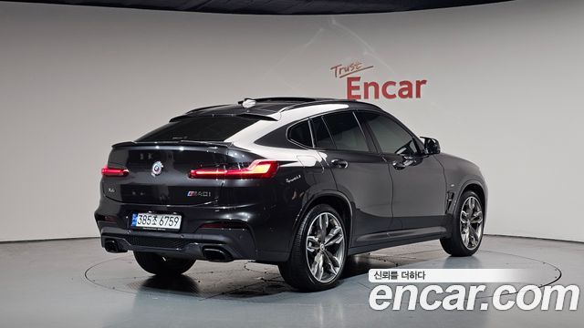 BMW X4 xDrive M40i